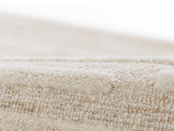 Strata Ivory Rug 5' x 8'