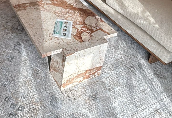 Astra Rug 5'3'' x 7'7"