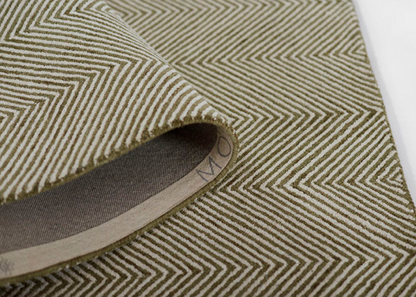 Green Zigzag 8' x 10'