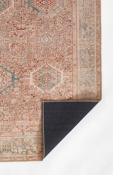Ariana Rug - 5'3" x 7'6"