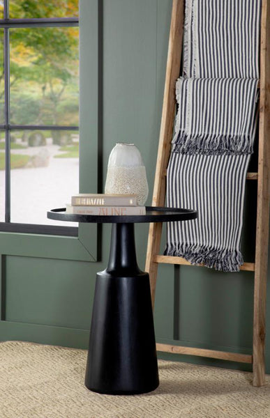 Arden Accent Table, Black