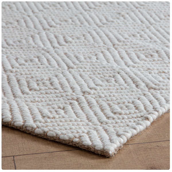 Chillion Tan Rug 8x10