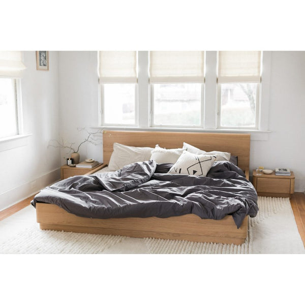 Oasis Queen bed