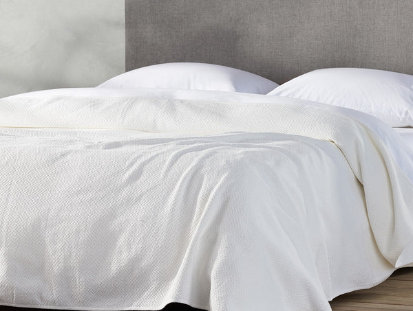 Honeycomb Organic Blanket || Coyuchi